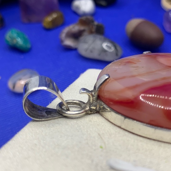HUGE gorgeous Red & Orange Banded Agate “BLOOD MOON” Pendant w Choice of Chain! - Picture 8 of 14